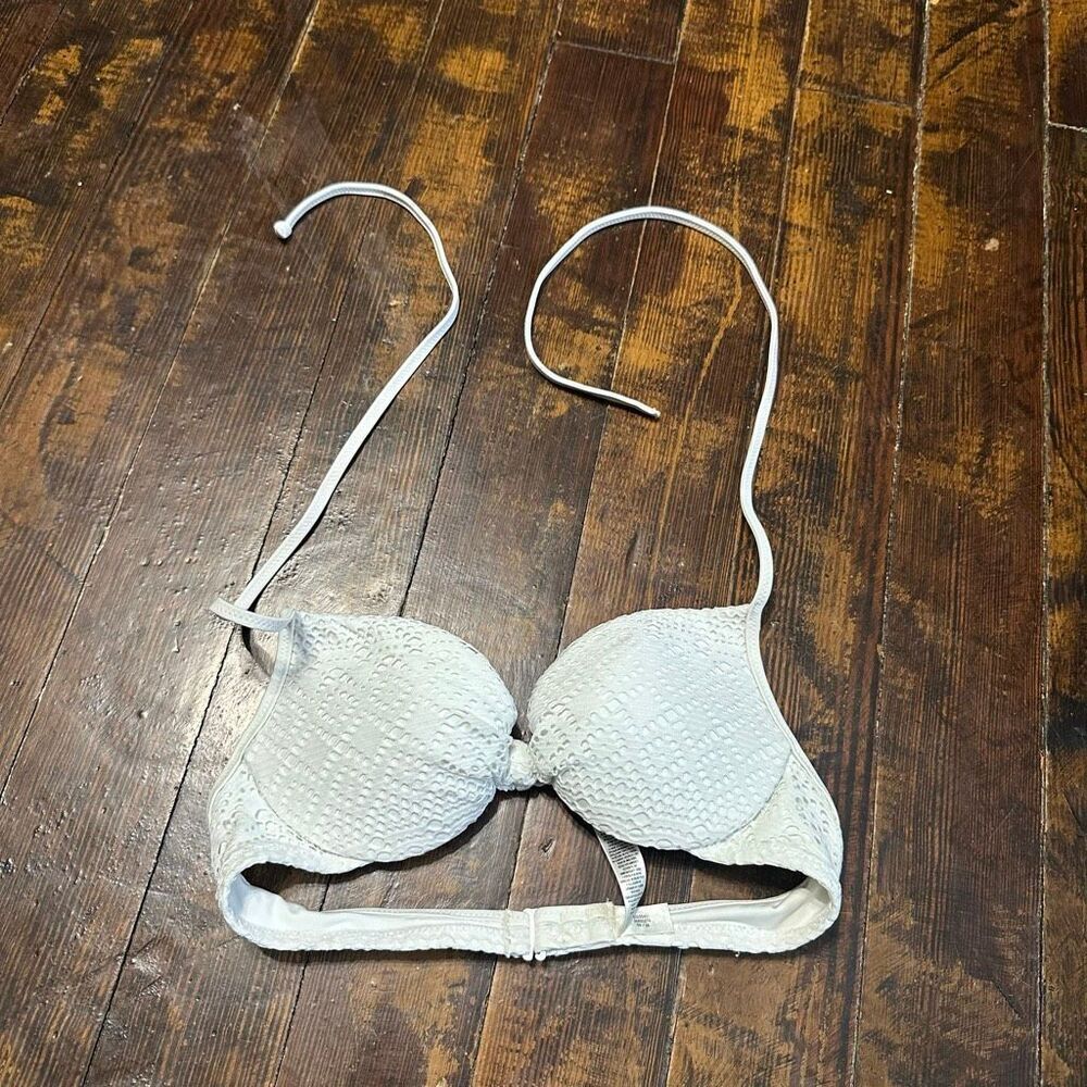 Victoria’s Secret white eyelet XS halter strappy bikini top